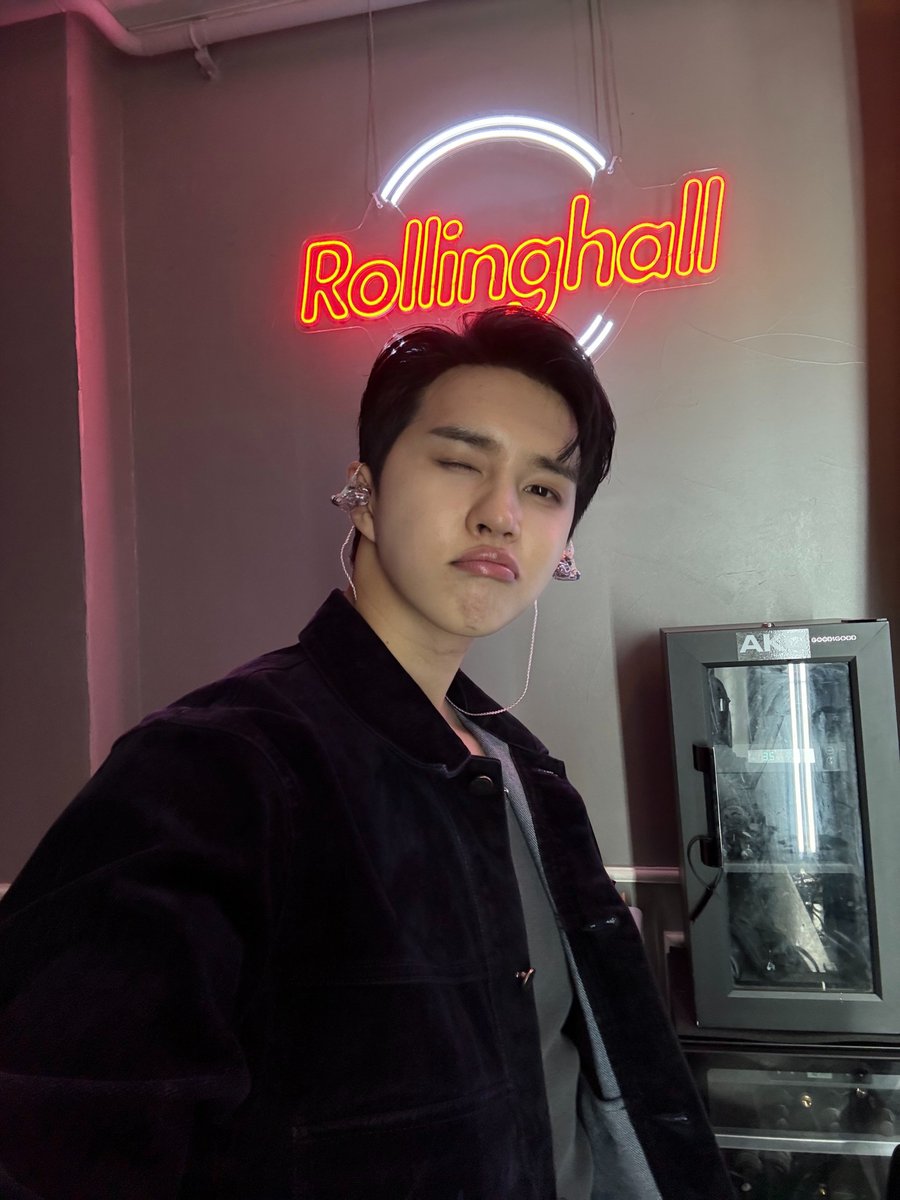 jaehwany0406's tweet photo. 롤링홀 30주년 기념 공연👍🏻
귀한 발걸음해 주신 애기별💛과 관객분들☺️
정말 감사하고 일요일 마지막까지 좋은 시간 보내시고
행복하세욥🎤☺️💪🏻👍🏻❤️ 감사합니다. https://t.co/dwmiFjtsAH