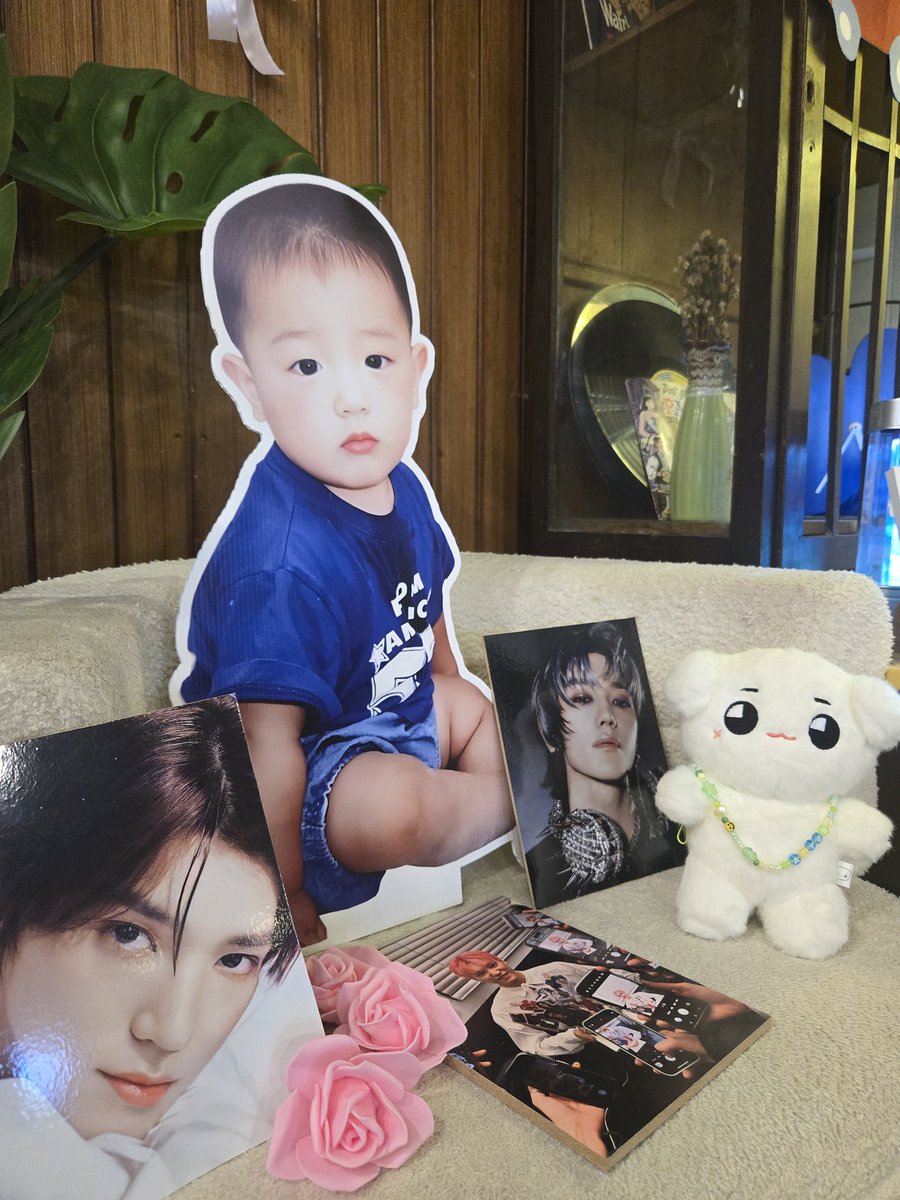 missbtui's tweet photo. Yayayaya cafe tour#3
(*・ｘ・)ノ~~~♪

#BorntobeTY https://t.co/IYMG4zFW4l