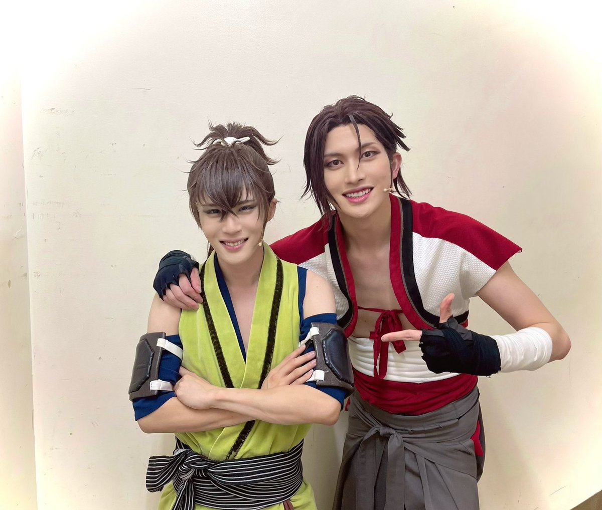 rjpmission's tweet photo. 裕太
稽古中から現場の空気を先頭に立って盛り上げ続けて、本番前も本番後も率先して1人1人に鼓舞してる姿、今日まで舞台上で魅せ続けてくれた背中
本当に意味分からんぐらいカッコいい日々を見せてくれてた
原田左之助として三馬鹿として裕太の藤堂平助篇を生きれてよかった

背中を預けてくれてありがとう🌸

#薄ミュ
#藤堂平助篇
#三馬鹿
#樋口裕太