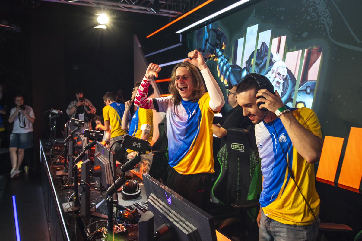 Ethan Vernay tweet media