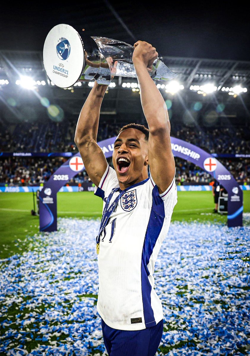 Omari Hutchinson tweet media