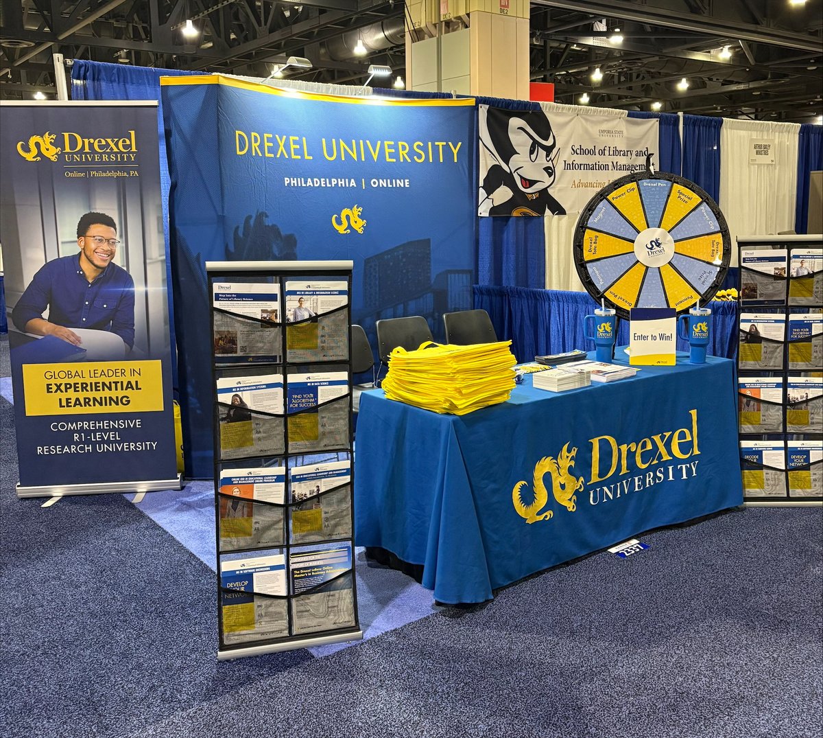 DrexelUniv's tweet image. Join us at the @ALALibrary's Annual Conference now through Monday! Stop by our booth to meet @DrexelCCI, and we invite Drexel alumni to join us on Sunday from 1-4 p.m. for a special event in the Grand Hall. #ALAAC25
Learn more about CCI's grad programs: bit.ly/4lbg2EO