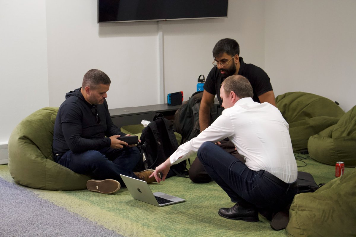Harriet Green (@harrietsgreen) on Twitter photo Submissions are in. Judging has begun at the <a href="/lfg_uk/">Looking for Growth</a> x <a href="/BasisCapitalLtd/">Basis Capital</a> Hackathon. Thanks to our other judges: <a href="/christianbowens/">Christian Owens</a>, Electric Twin's Ben Warner, <a href="/ahleileh/">A-H. Hleileh</a>, and <a href="/NotionCapital/">Notion Capital</a>'s Radu Bozga. Submissions are in. Judging has begun at the <a href="/lfg_uk/">Looking for Growth</a> x <a href="/BasisCapitalLtd/">Basis Capital</a> Hackathon. Thanks to our other judges: <a href="/christianbowens/">Christian Owens</a>, Electric Twin's Ben Warner, <a href="/ahleileh/">A-H. Hleileh</a>, and <a href="/NotionCapital/">Notion Capital</a>'s Radu Bozga.