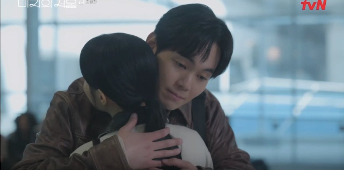 _randomvar's tweet photo. THEIR HUG IS EVERYTHING 🩷🍓🫂

 #미지의서울 #OurUnwrittenSeoul #OurUnwrittenSeoulEp12 #OurUnwrittenSeoulFinale #OurUnwrittenSeoulLastEpisode #박보영 #ParkBoYoung #류경수 #RyuKyungSoo https://t.co/QIX37oJjJJ