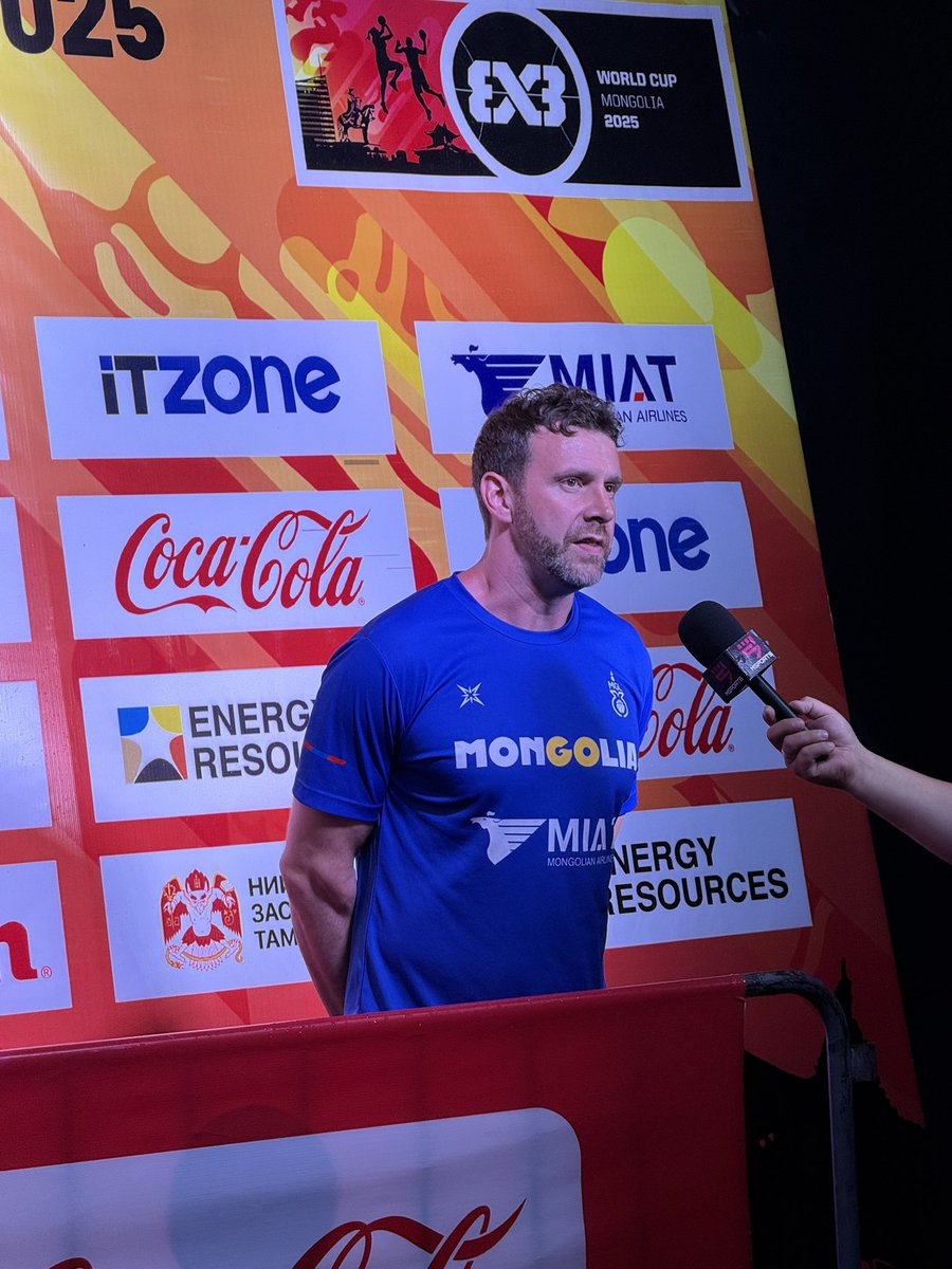 Охидын маань дасгалжуулагч Канад улсын иргэн Стивь Сер! 

Баярлалаа анд минь! 🇲🇳🇲🇳🇲🇳