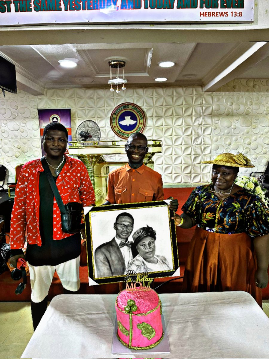 realArtdenzel's tweet photo. Drew my father and mother in the Lord, pastor Emmanuel and Justina Emaikwue, the pastors in charge of province 55 RCCG.  Happy birthday and wedding anniversary to you Sir and ma. May God continue to uphold you in Jesus Name.
#realartdenzel https://t.co/plwZHOnxQd