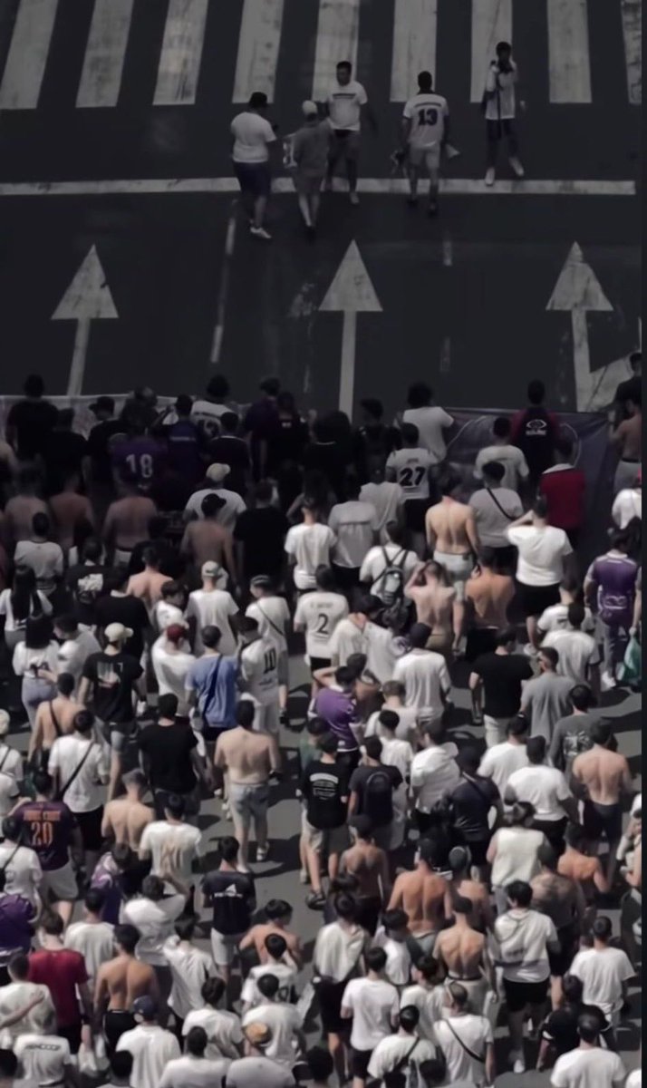 Hace una semana estábamos así y yo todavía no lo he asimilado.