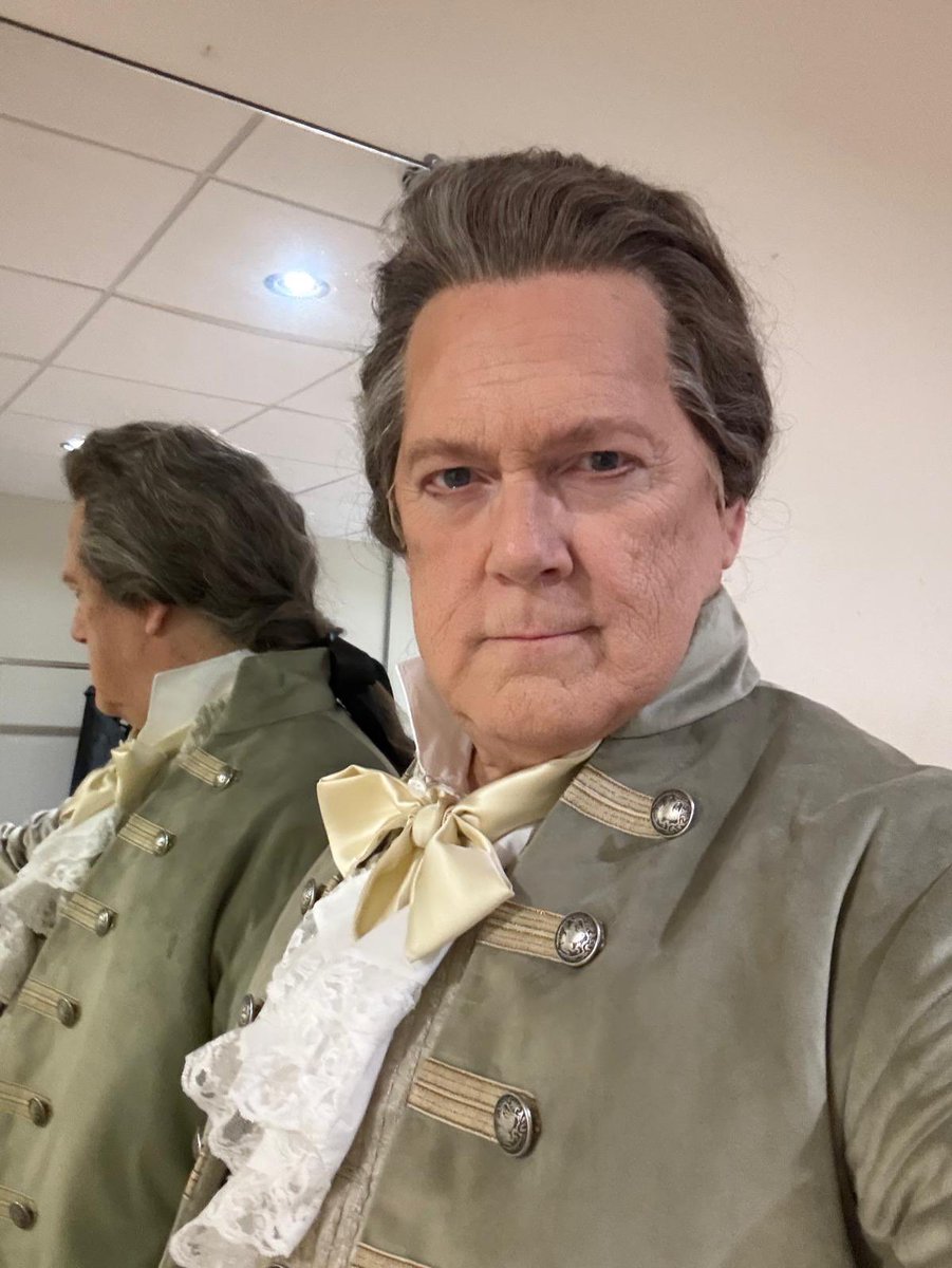 Today’s performance of Andrea Chenier will be the eleventh of this season’s three productions.  Beginning in Parma in April, then on to Berlin at the Deutsche Oper, and finally here in Torino.  Three very different productions, many wonderful and talented colleagues, three