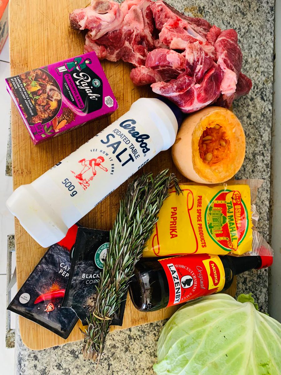 Phislash's tweet photo. #CookingWithDlamini guess what we are cooking today 😋 https://t.co/naUpgIpvA9