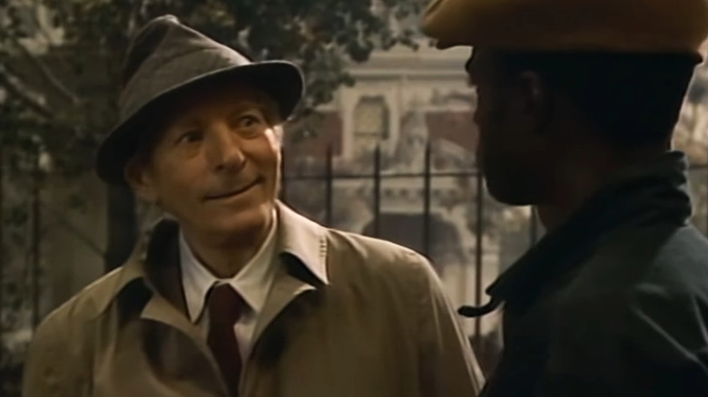 keyofishow's tweet photo. @ZoneSandbox @TwilightZoneNet I re-watched "Paladin of the Lost Hour" not long ago with Danny Kaye and Glynne Turman. I don't usually see it on lists of favorites, but sometimes an episode just hits you at the right time with the right message--the beauty of the Twilight Zone. https://t.co/AQKWKS6qfR