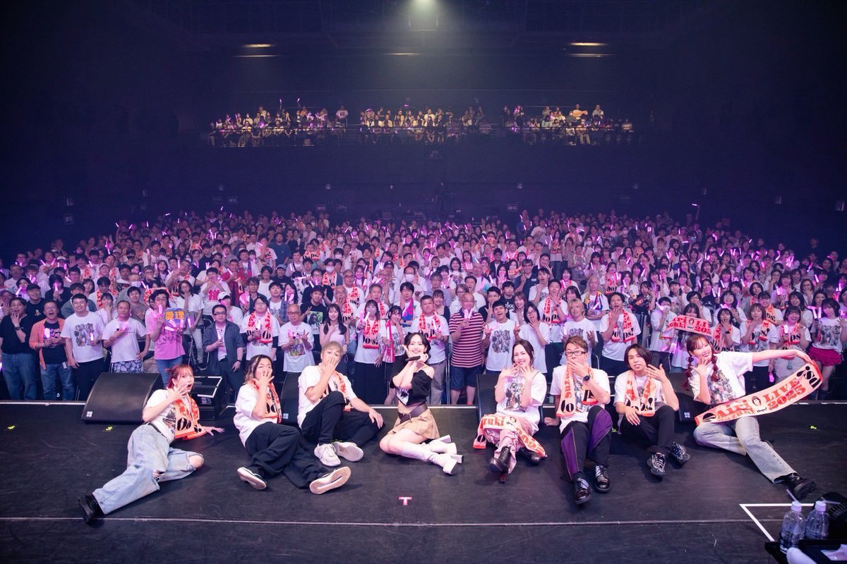 saburou_guitar's tweet photo. 2025.06.29
鈴木愛理
「Live tour 2025 Oops!」
#仙台gigs

3公演目、無事終了！
今回も濃ゆい楽しいライブでございました✨
次は北海道へ！
引き続き頑張りますー！✨

#鈴木愛理
#Oopsツアー2025
#仙台gigs https://t.co/ki6URbfyel