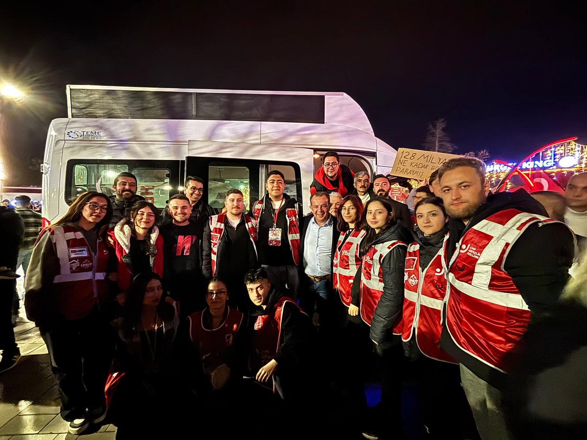 Biriz, birlikteyiz,beraberiz!