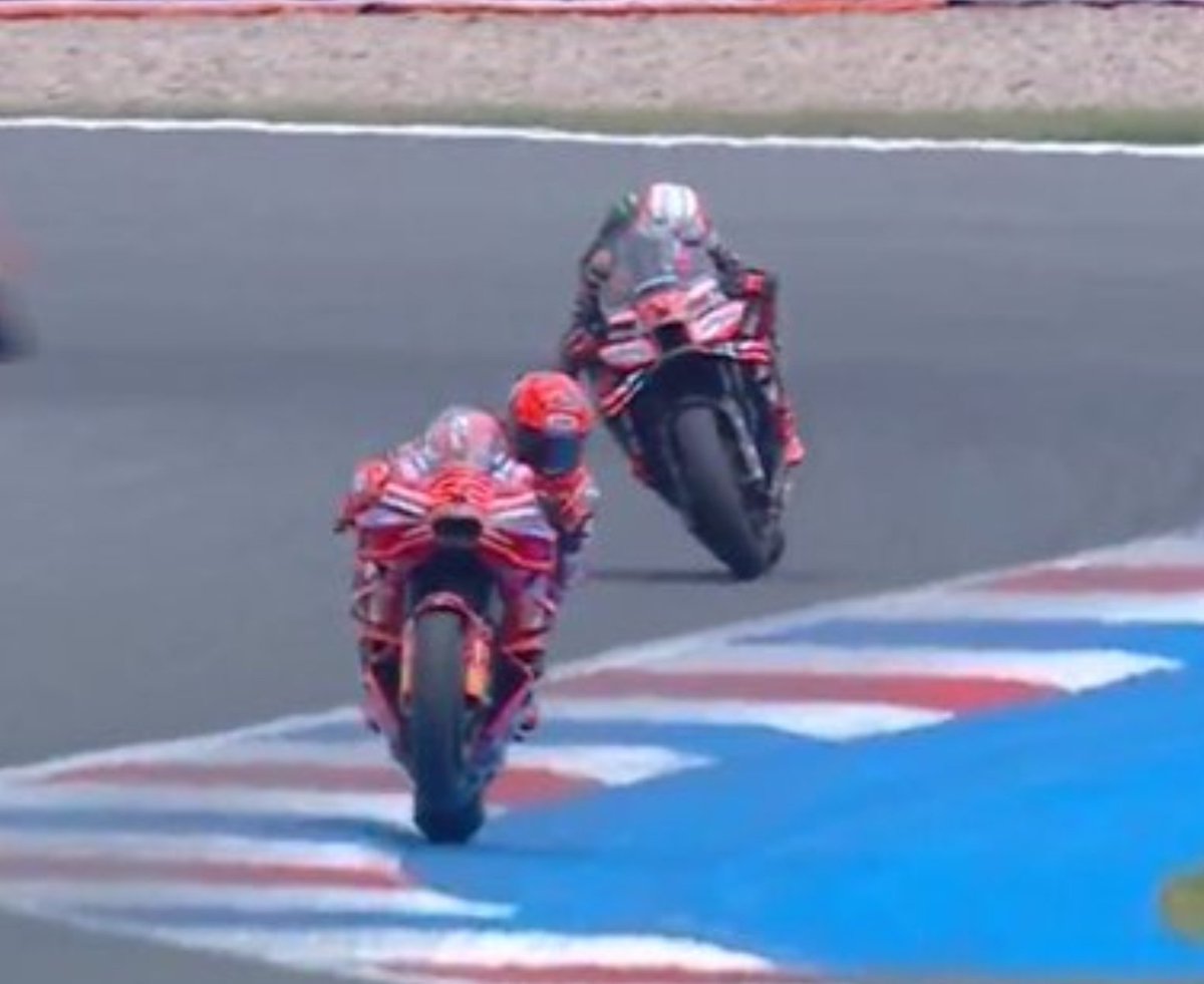 Mikey0814's tweet photo. @MotoGP Track limits on last lap. Rules don't apply to Marc. https://t.co/hb0LpfMTS4