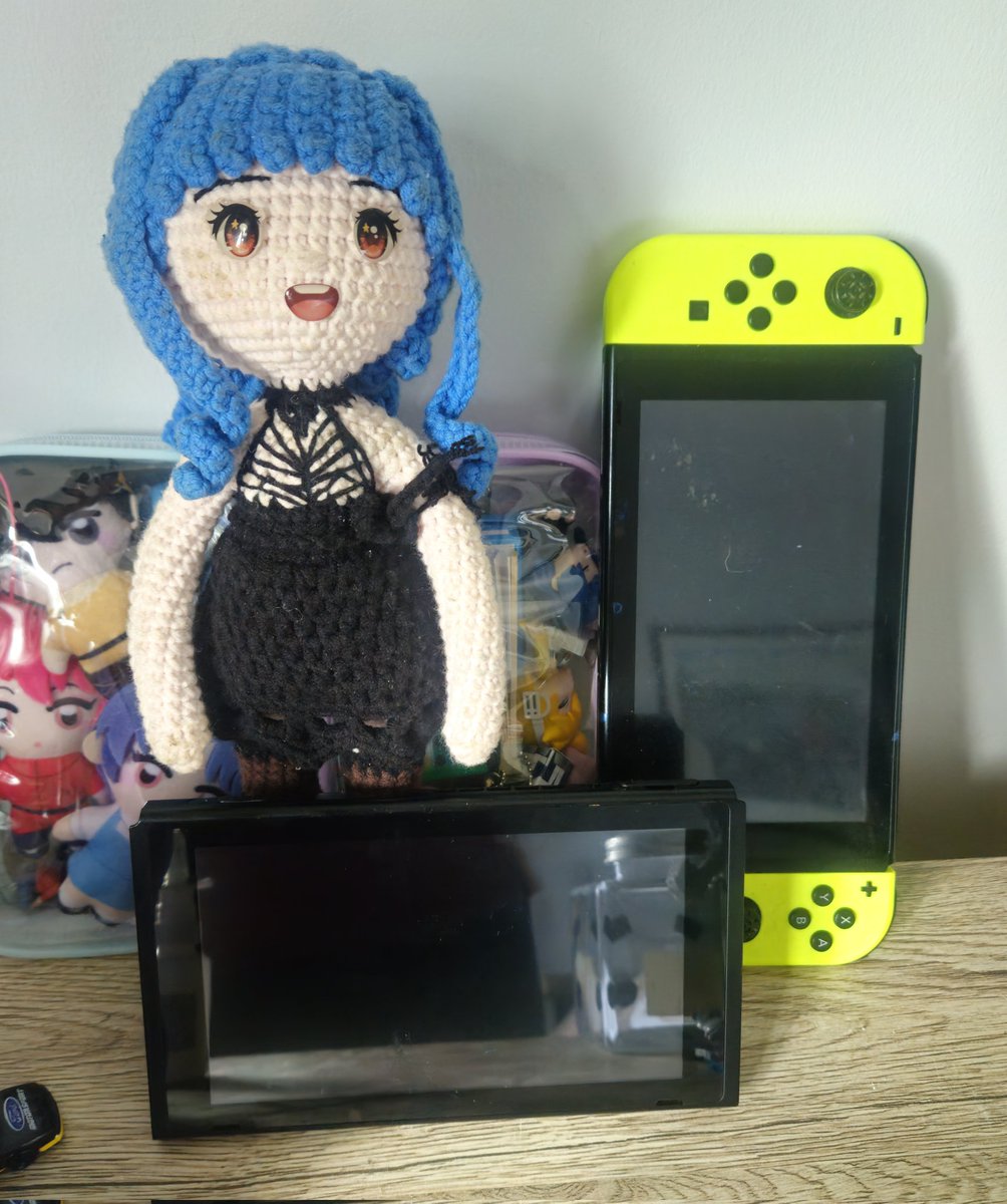 Kyonko_VT's tweet photo. This #SwitchItUpSunday is also a #KyonkoFinds, I got myself a Switch 2...actually wait I got 2 Switch consoles from the recycling centre ๐
I guess they must have upgraded & dumped their old tech ๐ฎโ๐จ
Still, their loss my gain! ๐โค๏ธ https://t.co/6dMHtgBivZ