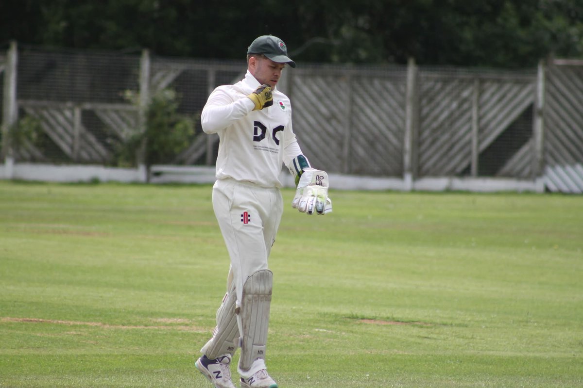 Yesterdays photos from <a href="/ELPMCC/">ELPMCC</a> v <a href="/EdenfieldCC/">Edenfield CC</a> 2nd Xi fixture

facebook.com/share/p/1Brn72…