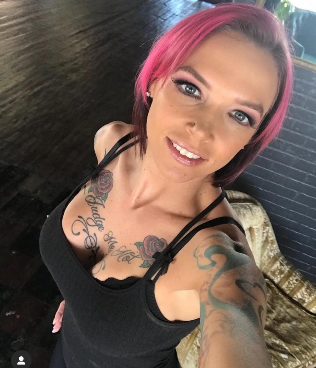 Precillia56's tweet photo. Yo it’s a special Sunday !!! https://t.co/1hTn4pxgM7