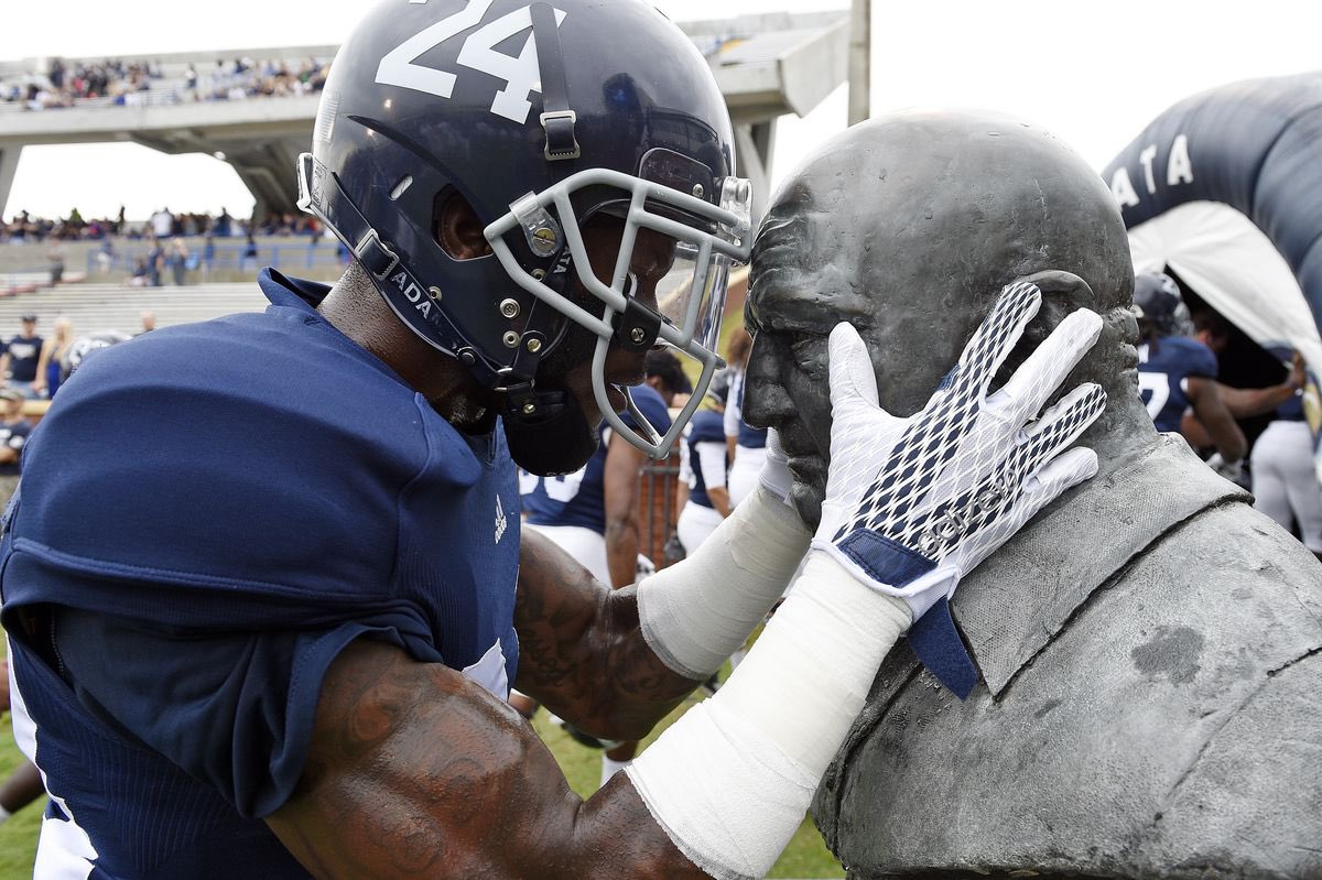 Water Hose Drinkers tweet media