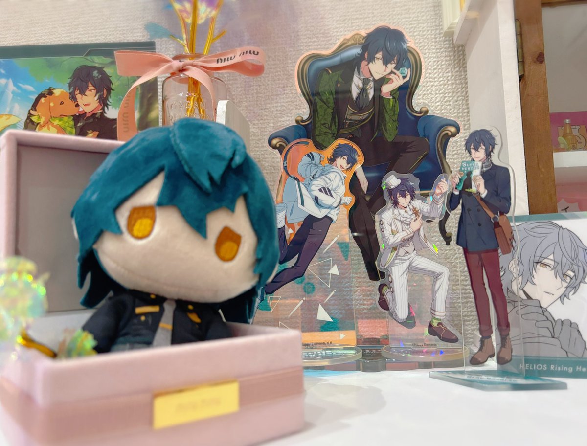 quincee0614's tweet image. そういえば推してる子達の雰囲気
すごく似てるって妹にも友達にも
言われたんだけど作品は違う
共通点はみんな陰キャ🤔
惹き寄せられちゃうんだよね…🤔