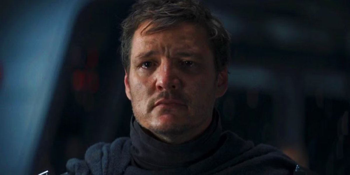 sw_holocron's tweet photo. Pedro Pascal was asked if he knew Luke Skywalker was in THE MANDALORIAN Season 2, or if he was told it was Plo Koon instead. 

“I knew it was Luke Skywalker. Who do you think you’re talking to?”

(Source: https://t.co/m0JJBWT356) https://t.co/s6kUArwKSc