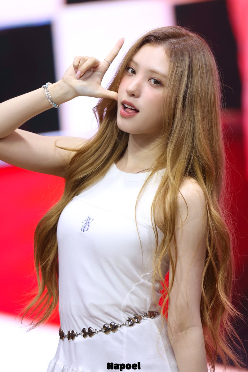 Myah_Hpl's tweet photo. 250629 

언제봐도 사랑스러운 마야💛

#귄마야 #마야 #Myah #오드유스 #ODDYOUTH https://t.co/HsZap0PIKc
