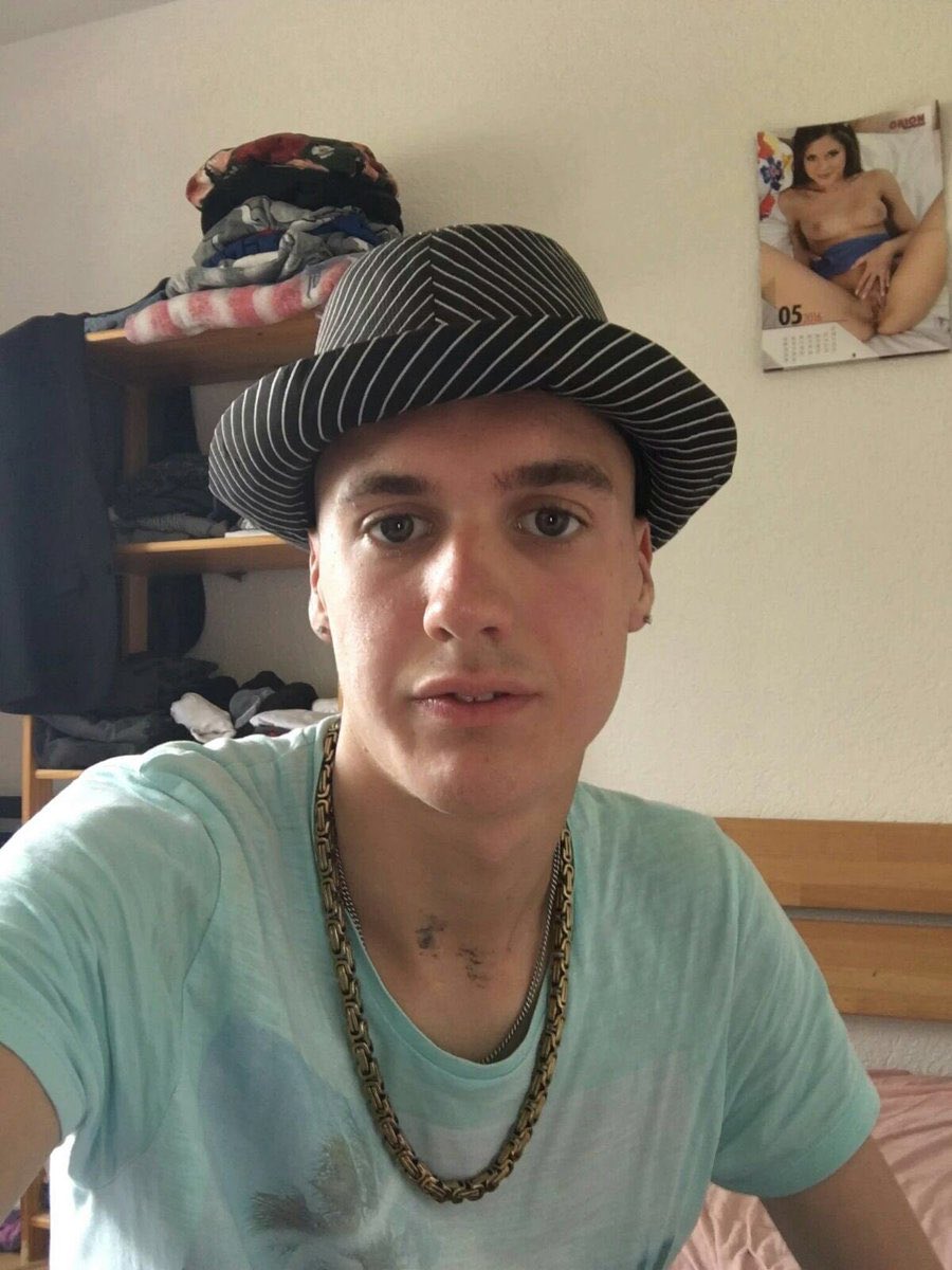 out of context alberto sieef (@contextsieef) on Twitter photo 