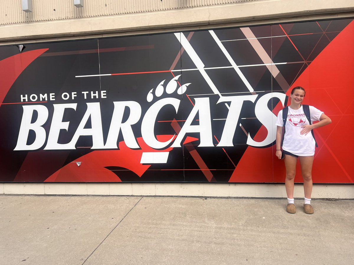 Terrifying_Tuna's tweet photo. Great experience at the @GoBearcatsWSOC ID Camp this spring. Loved the pace, the coaching, and the chance to grow my game on a competitive field.

Cincinnati continues to be at the top of my list—academically and athletically. 🐾⚽

#classof2028 #soccerrecruiting #GoBearcats #centerback
