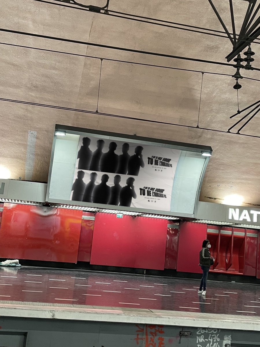 Bah ??? <a href="/F9EICAR/">F9 EICAR</a> vous avez vraiment un affichage dans le métro 😭🤌