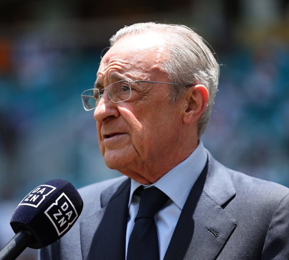 MadridXtra's tweet photo. 🚨 NEW: Real Madrid have been CLEAR with any player who wants to leave: Bring an offer to the table, if it suits the club’s demands, they can LEAVE.

The exit door remains open. @marca https://t.co/yMzEZrOc5A