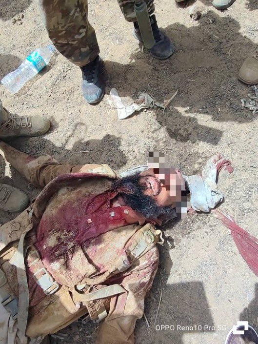 ICGeopolitics's tweet photo. Mali 🇲🇱 :
Les FAMa neutralisent un chef étranger de #Daesh à #Chimam (Région de #Ménaka)
Lors d’une opération de précision, menée sur la base de renseignements fiables, elles ont neutralisé un chef étranger de Daesh dans la localité de Chimam, à 40 kilomètres de Menaka. https://t.co/9TJfgkfxwU