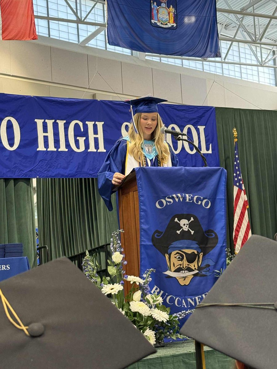 olearymath's tweet photo. Congratulations to my daughter and the Valedictorian Maggie and the Oswego class of 2025!  I’m so proud to see how happy and proud all of your friends and family are of you—it’s a true reflection of the amazing person you are and the impact you’ve had on everyone around you. https://t.co/JRDyev2VTO