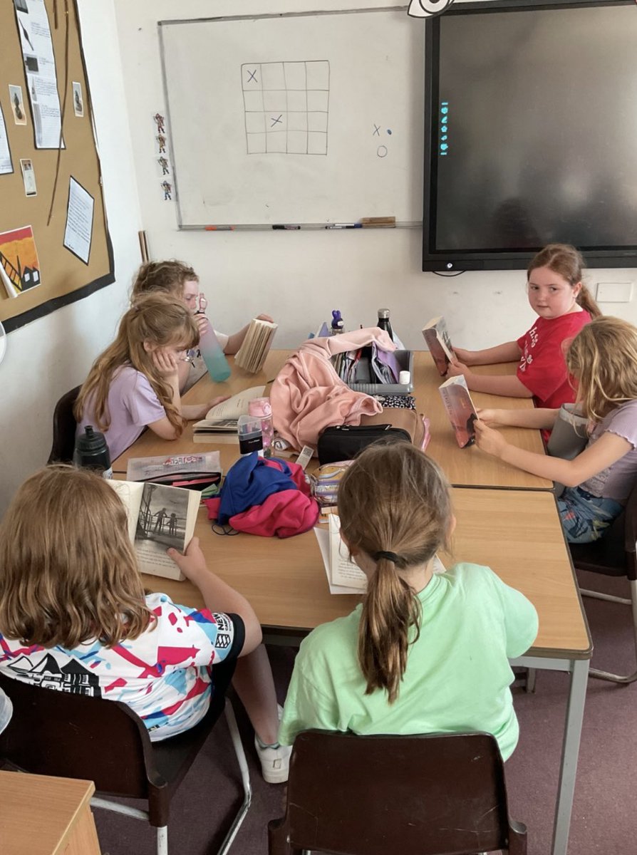 Hendrefoilan's tweet photo. Year 4 Manta Rays are thoroughly enjoying reading the ‘the last bear’ as a whole class… #justreadproject @HGold_author #hdfpMr #hdfpLit https://t.co/UVV18fQChO