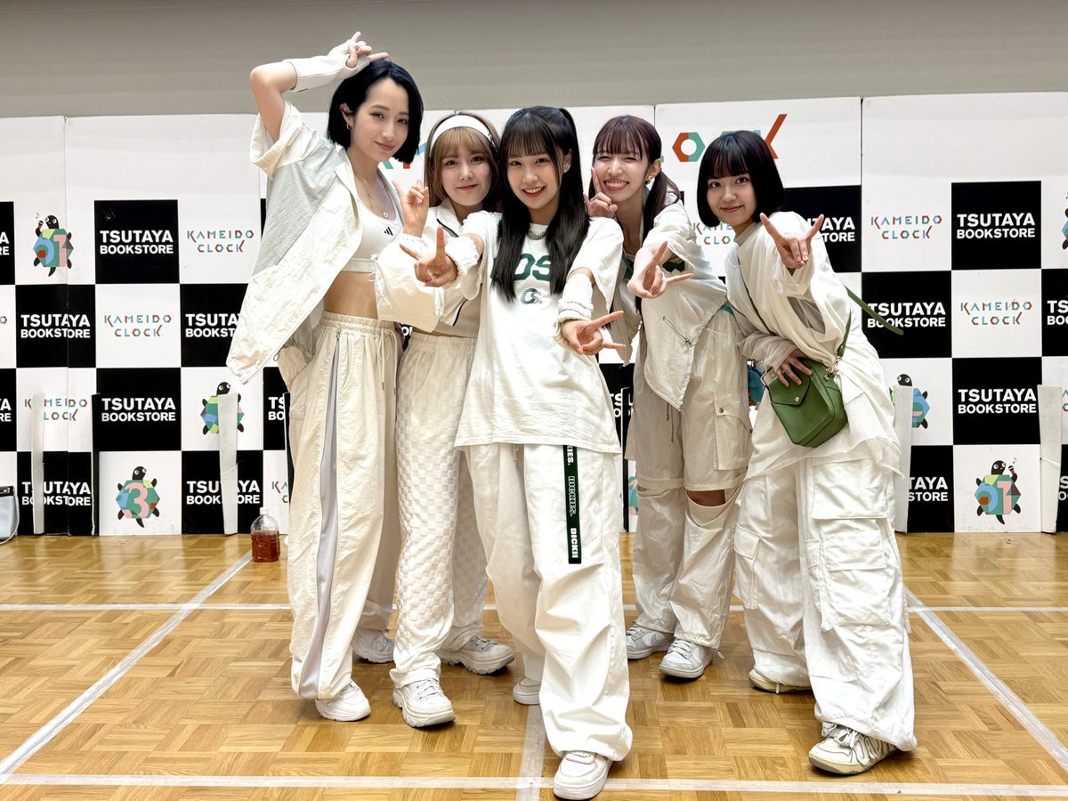 hina hiyo club. (@iTzGm6xfMdl3w5Q) / Posts / X