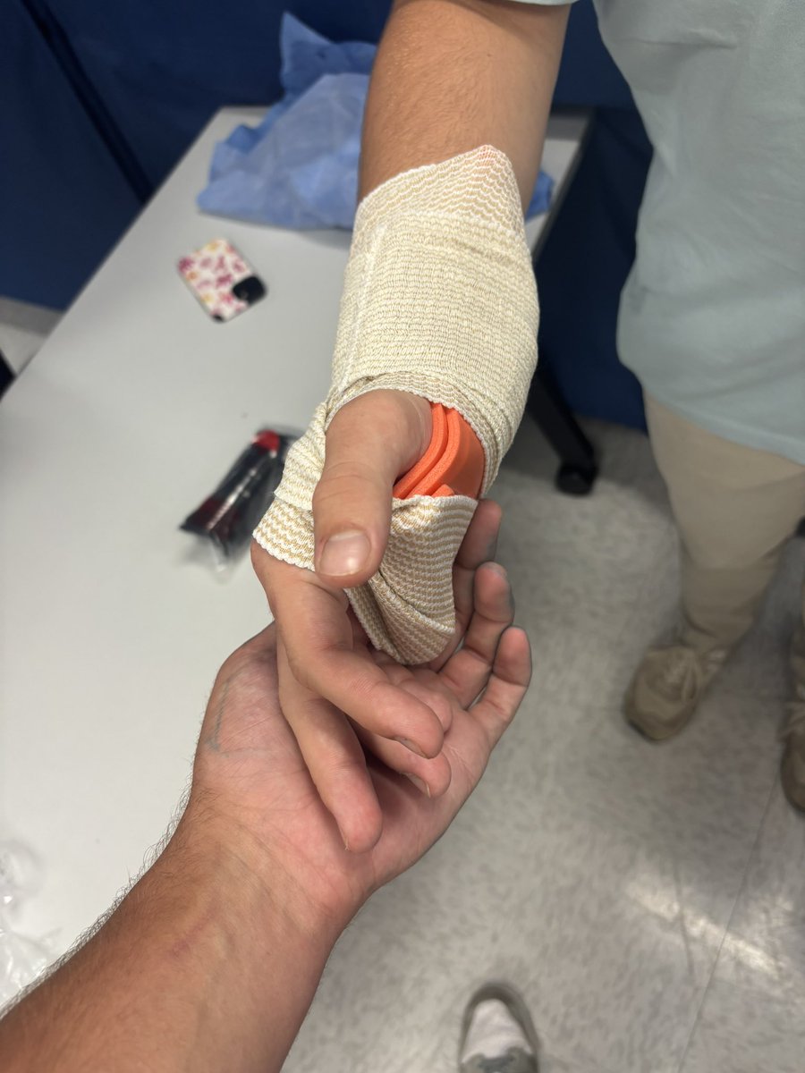 ReeceHonaker's tweet image. It was an amazing experience to learn more about the medical field at VCOM Medical Camp. Striving for my best future on and off the field.
@CoachMattLuke @CoachMooreVT @Coach_TerryHeff @CoachJames73 @CoachT_Lamb @Coach_Dressler @Coach_Smith61 @jaredreidDuke @Evan_M_Davis