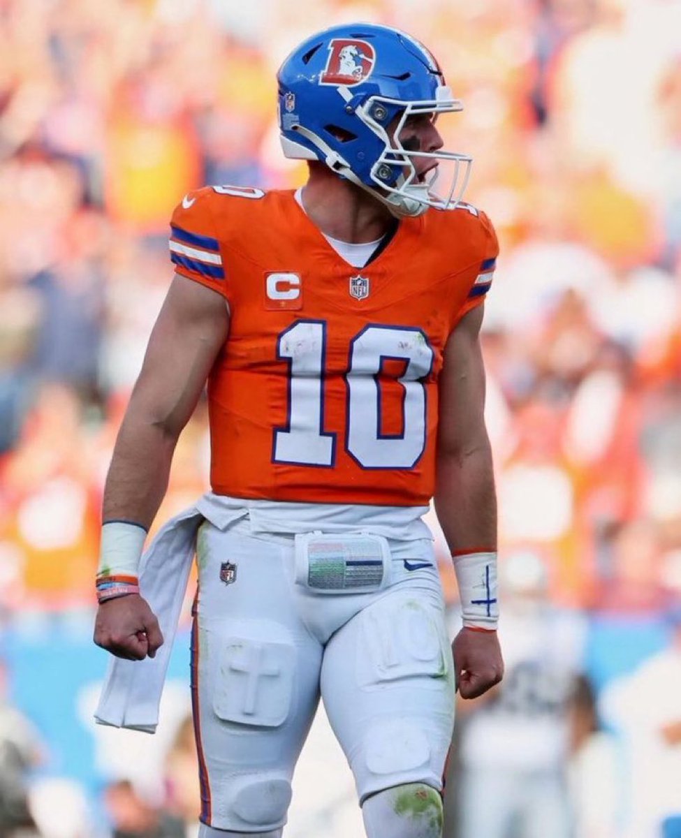 SleeperBroncos's tweet photo. We are Bo Nix Sundays away from Broncos football coming back ❕ https://t.co/M6hZCSrPdJ