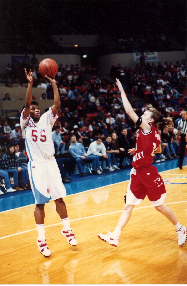 Congratulations to Lady Techster legend, Vickie Johnson, on being inducted into the Louisiana Sports Hall of Fame yesterday

#BarkLouder #LoveandServe #Family 🩵❤️