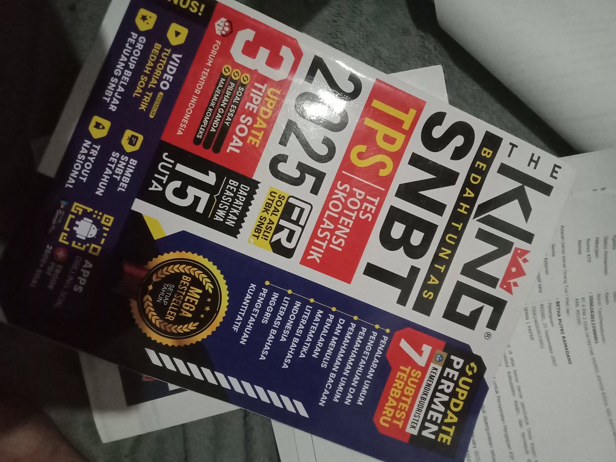 ikanasinlautt's tweet photo. preloved the king 2025+tka soshum+tryout gratisnya masih adaa
(-) ada coretannya dikit (kalo mau tau coretannya apa aja, dm aja)
price : 80k

via oren aja yaa https://t.co/qkKqB8vgZS