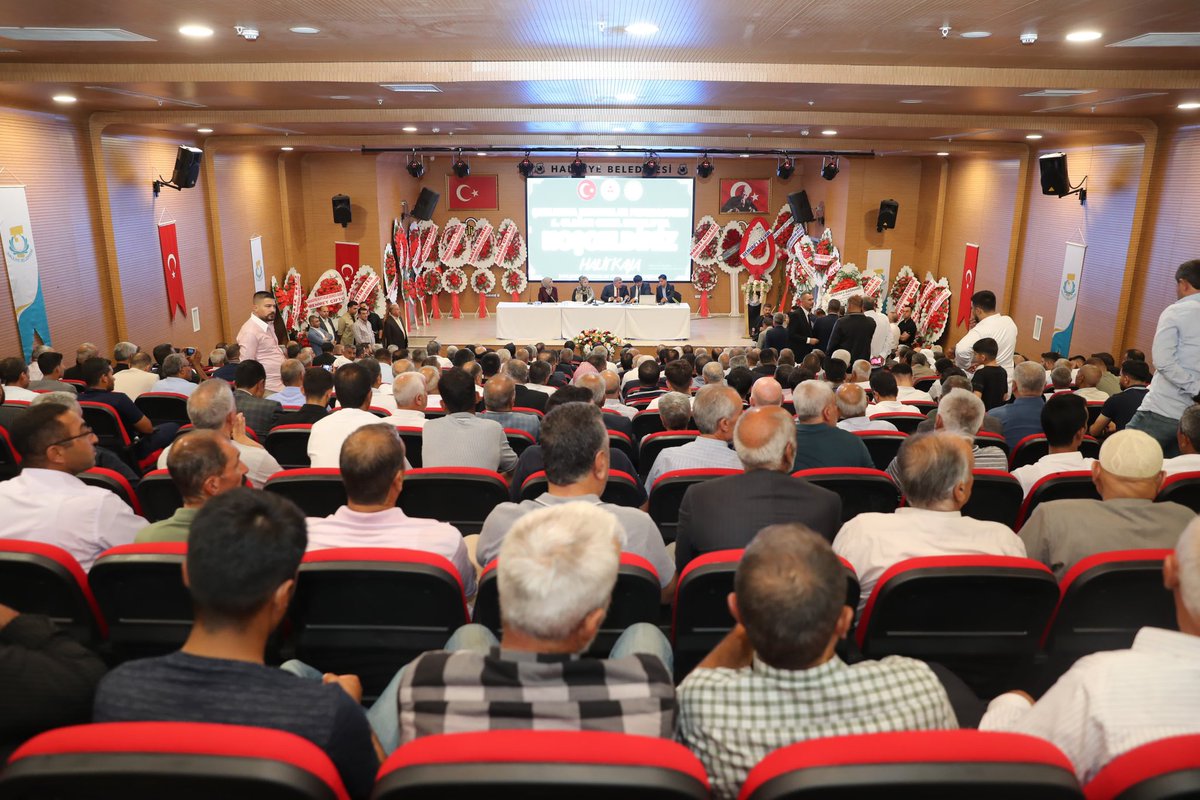 Şanlıurfa Muhtarlar Federasyonu’nun 1. Olağan Genel Kurulu’na katıldık. 

Başkanlığa seçilen Halit Kaya ve yönetimini tebrik ediyor, çalışmalarında başarılar diliyorum.