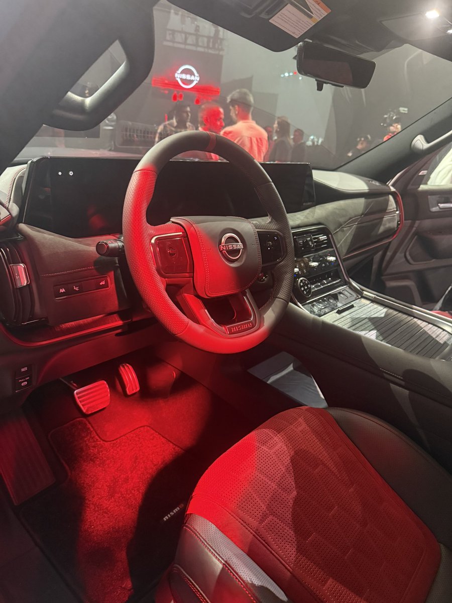 🔴في الختام 

إصدار باترول نيسمو هو إصدار غير عادي بحيث تم تطويرها من الصفر خلاف الجيل الماضي بحيث كانت مخصصة أكثر للسوق الخليجي بتعديلات بسيطة 

هذه المرة السيارة ركزت بشكل كبير على الأداء الرياضي وسيتم طرحها لأول مرة عالميا 

نيسان باترول نيسمو يختلف بشكل كبير عن إصدار ارمادا