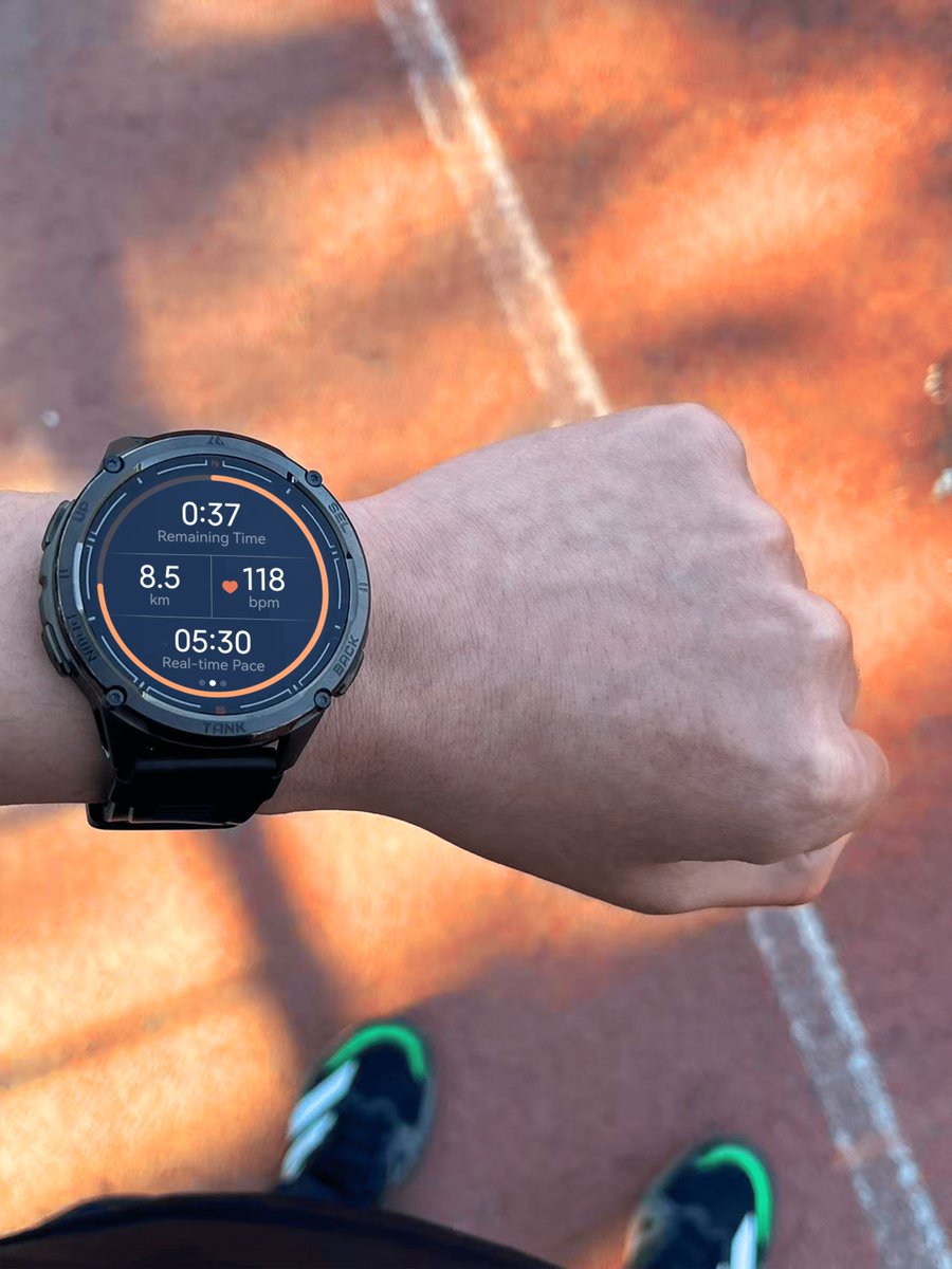 kospet_official's tweet image. Lap after lap, it’s you vs. you. 💪

TANK T3 ULTRA 2 brings GPS, health tracking &amp;amp; endurance to every run.

 🏃‍♀️ Who’s your go-to running partner? Tag them below!

#KOSPET #TANKT3ULTRA2 #TrackRunning #FitnessTech #RunMore