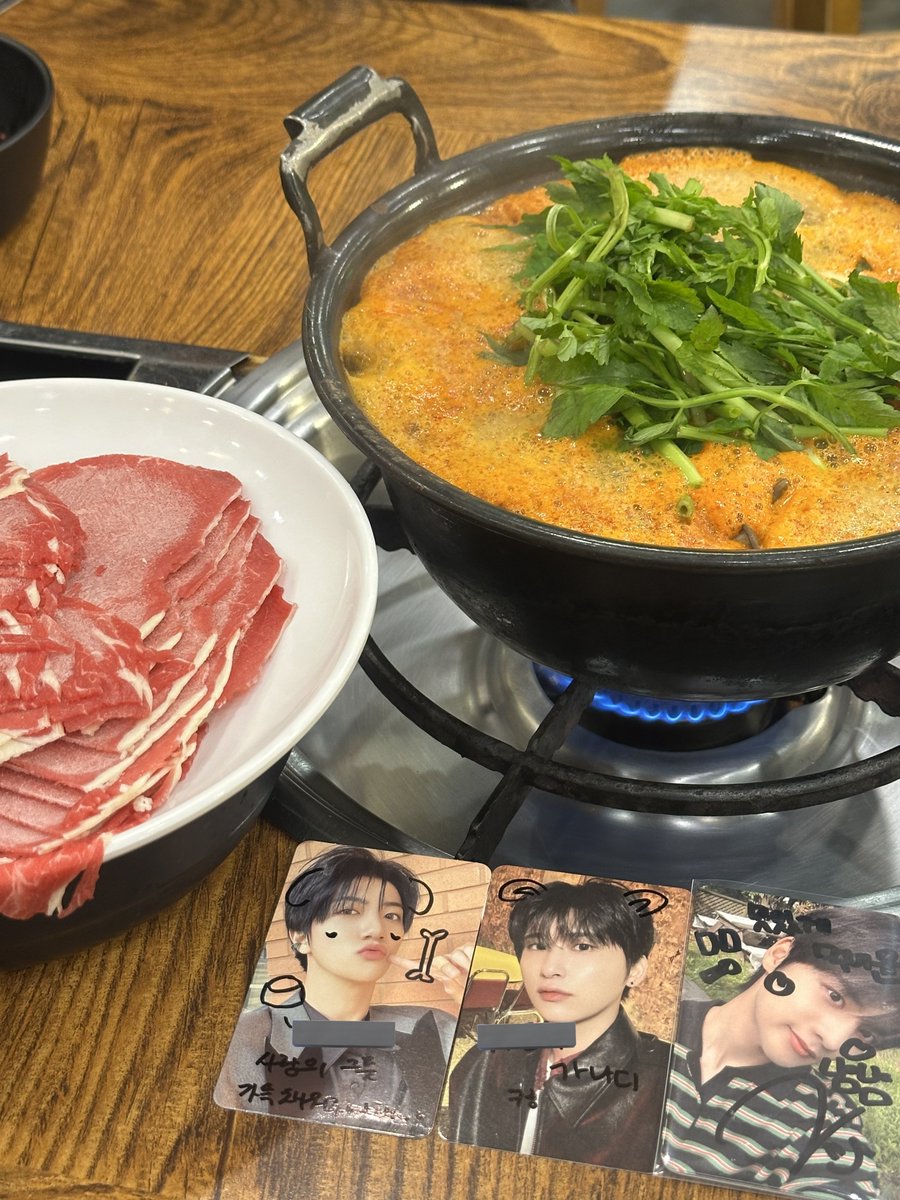 츄짱 tweet media
