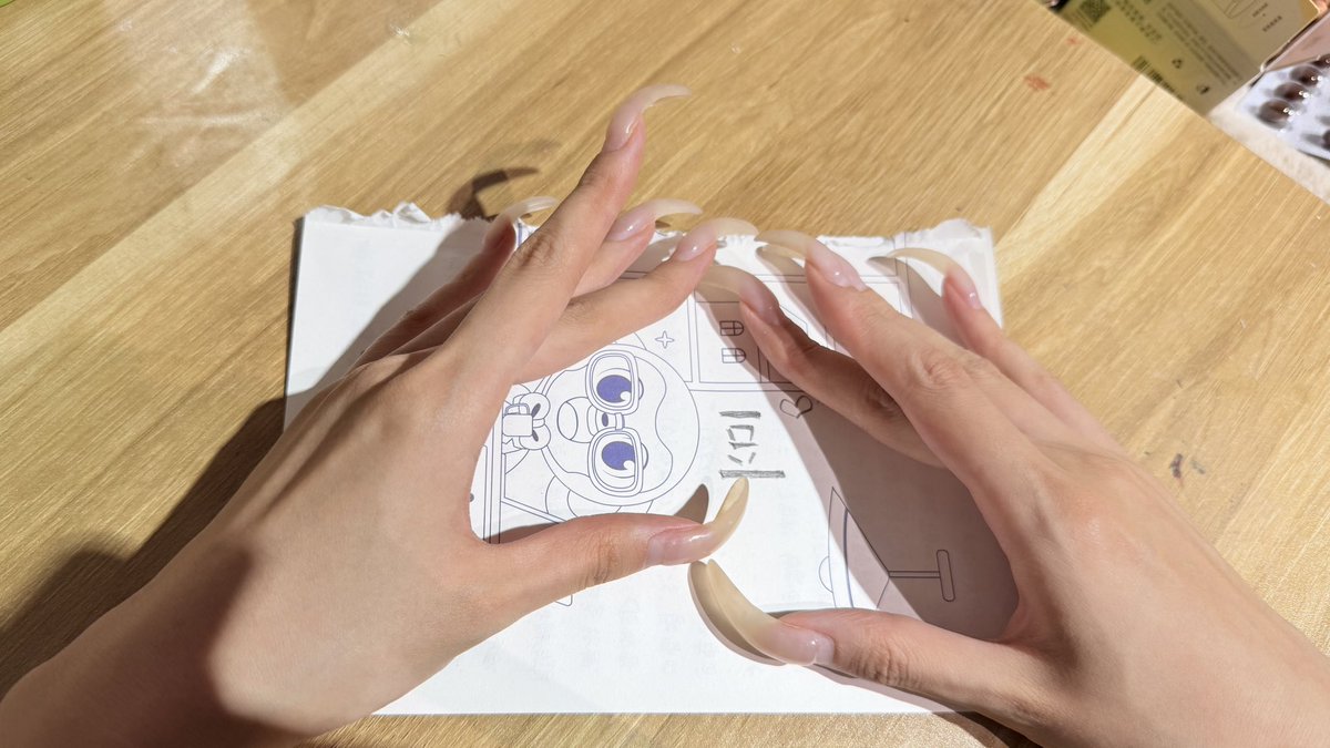 Hanhan_nails tweet media