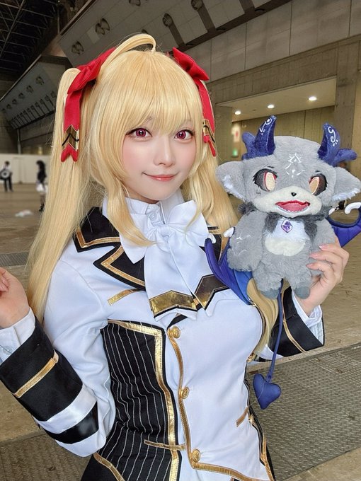 Twitterのコスプレ画像6