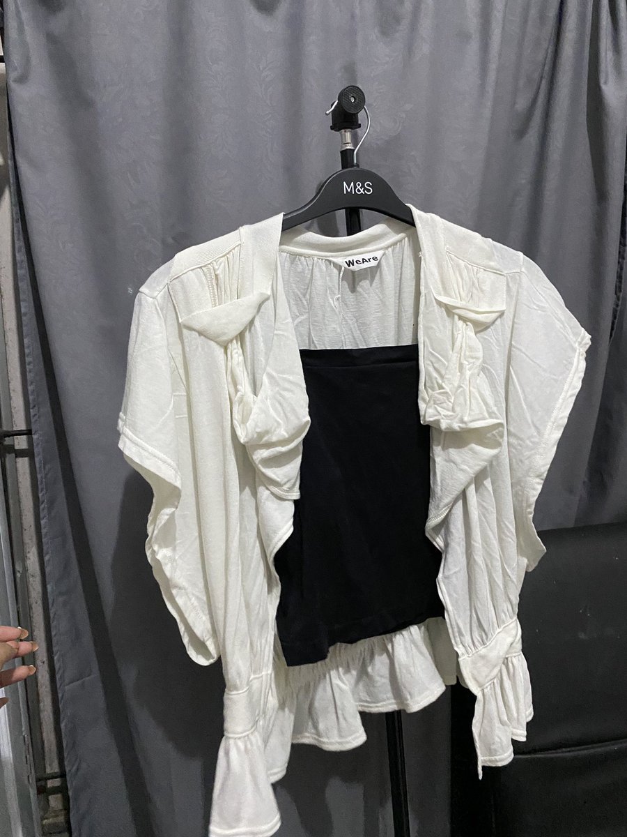 tasya | holi tweet media