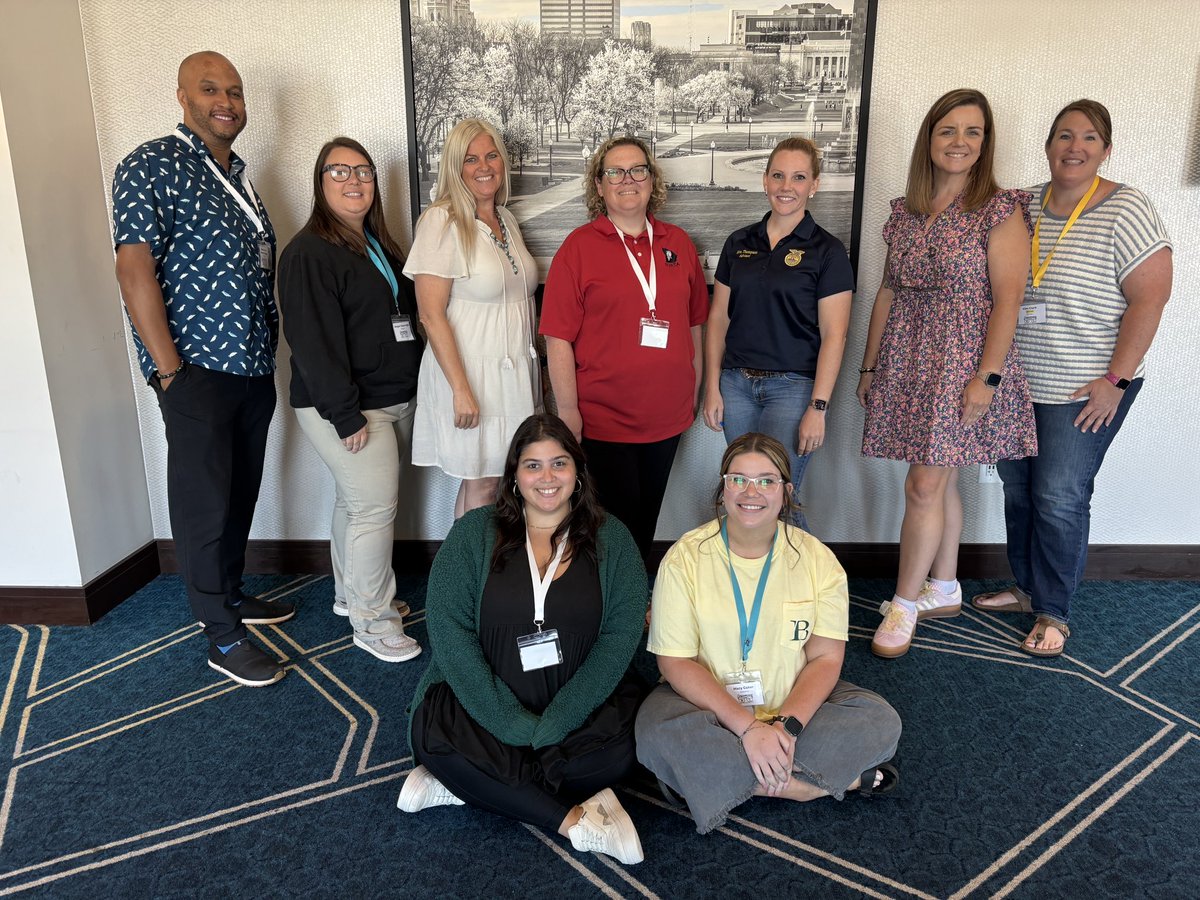 DonovanHemming1's tweet photo. Just wrapped up an amazing time in Indy for @NationalFFA Ambassador Training! 🌽💙 From reconnecting with old friends to growing with new ones, this experience fueled my fire as a 2nd-year ambassador. Grateful, inspired, and ready to bring the passion home! @FCCollegeCareer https://t.co/bgBSwJXFMW