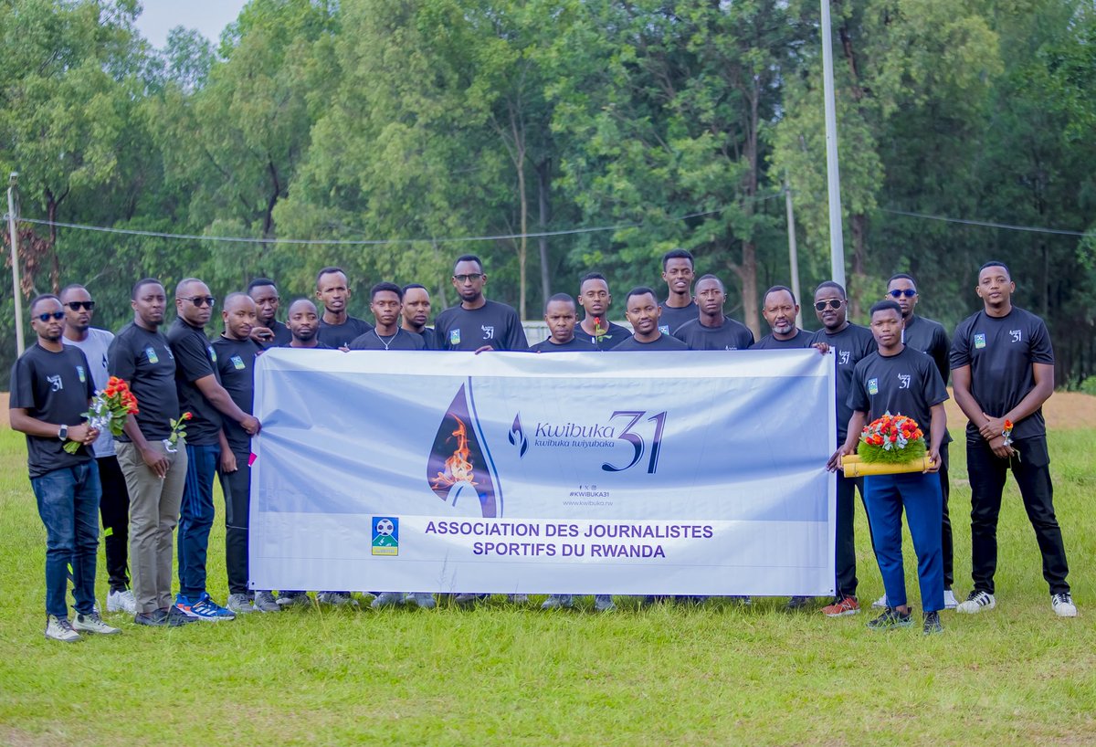 Uyu munsi Ishyirahamwe ry’Abanyamakuru ba Siporo mu Rwanda (AJSPOR) ryasuye Urwibutso rwa Jenoside Yakorewe Abatutsi rwa Nyanza ya Kicukiro ruruhukiyemo imibiri y’Abatutsi basaga 105.600 barimo abarenga 3000  biciwe ku musozi wa Nyanza.

#Kwibuka31