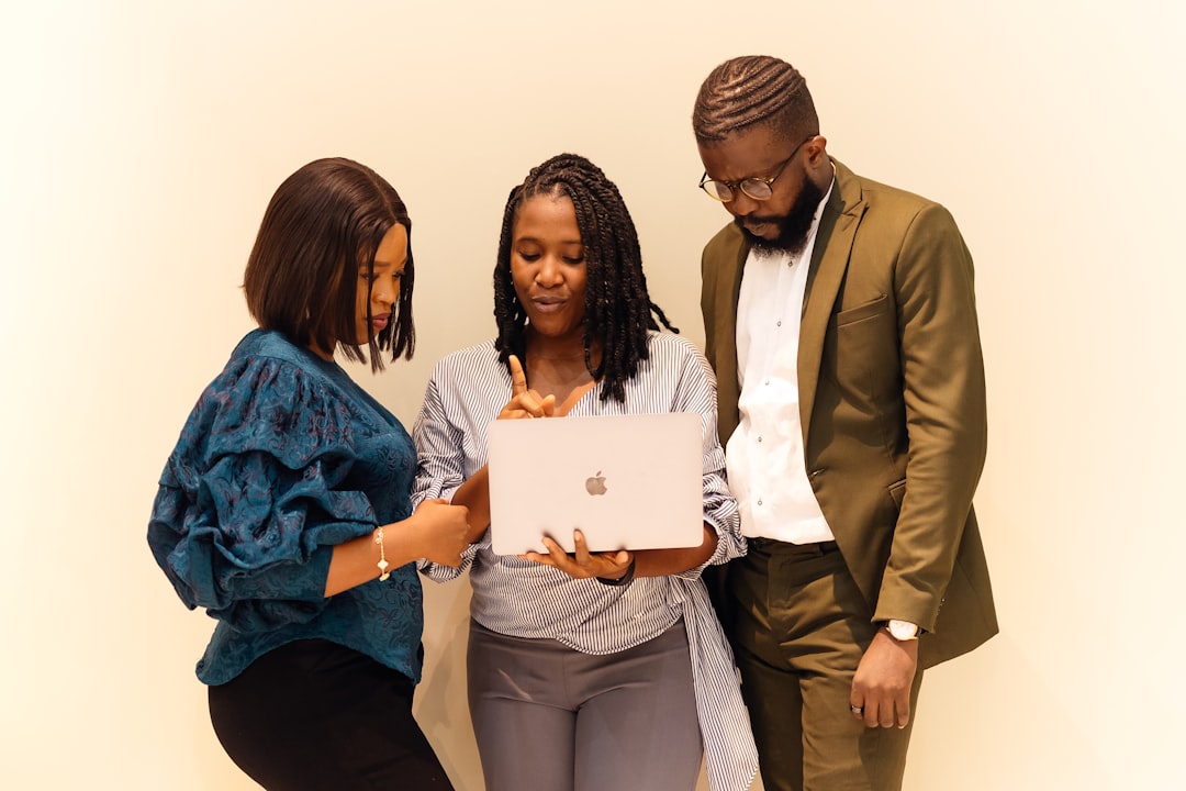 networktalcom's tweet photo. The only way to do great work is to love what you do." – Steve Jobs 💖 Finding passion in your career is key. Surround yourself with mentors who inspire you! Explore NetworkTal and discover trainers that resonate with your journey. #Inspiration https://t.co/bJPMOlzriI