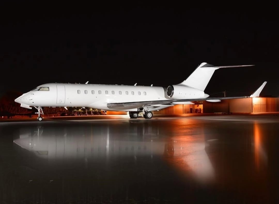 Pristine_Jet's tweet photo. Global 5000✈️

.
.
.
.
.

#PristineJetCharter #PrivateJetCharter #flyprivate #privatejet  #luxurylifestyle #luxuryjets #privatejetlife #privateaviation #aviation #aviationphotography #aviationlovers #Luxury #Comforts https://t.co/855OZJHACu
