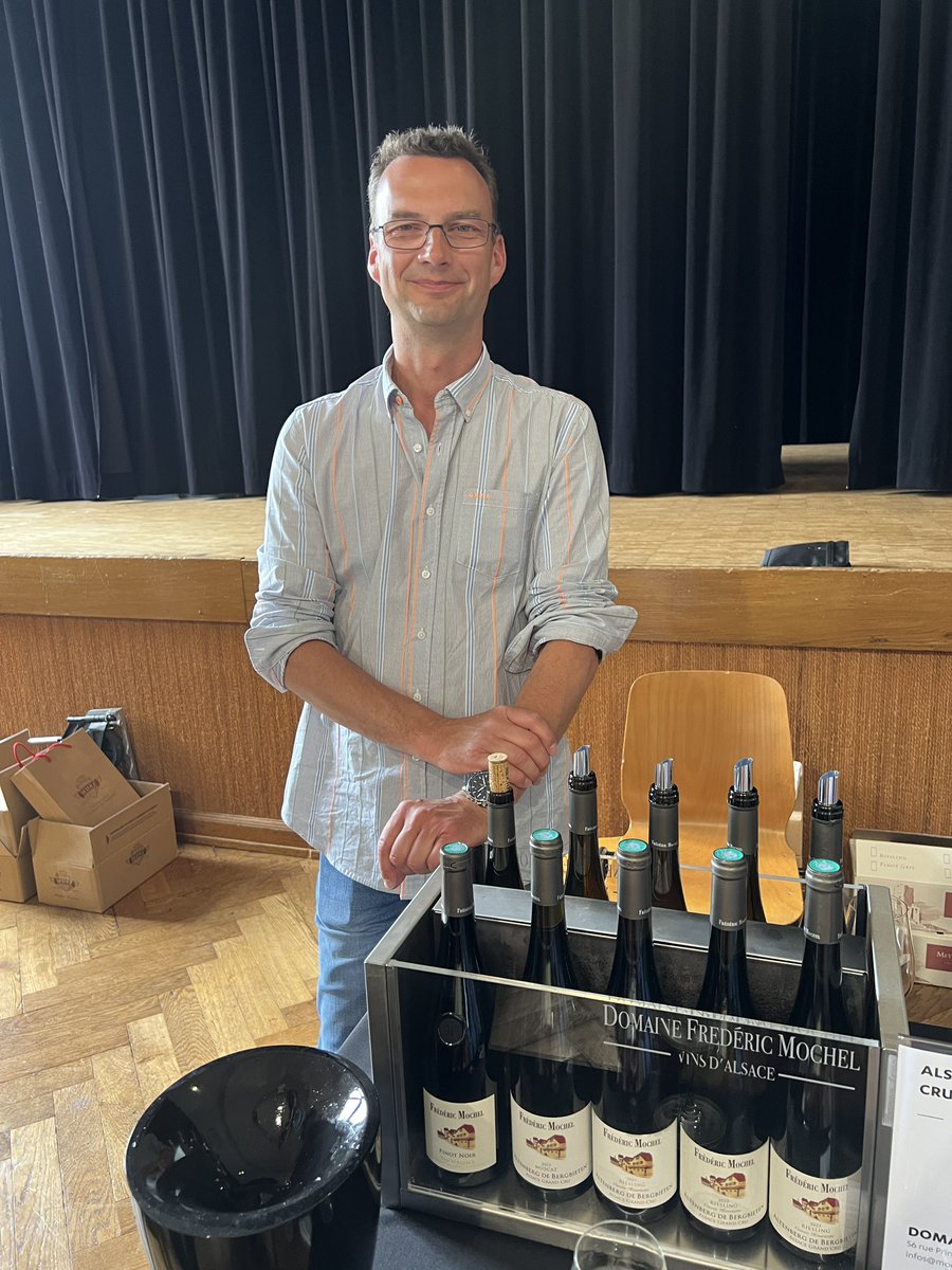 Panos Kakaviatos (@panoskakaviatos) on Twitter photo My latest article on #alsacegrandcru #riesling thanks to a tasting by Alsace Crus & Terroirs, with wines that transcend what most think of #riesling - check the tasting notes.
winereviewonline.com/traversing-als… With thanks to <a href="/AlsaceWines/">AlsaceWines</a> My latest article on #alsacegrandcru #riesling thanks to a tasting by Alsace Crus & Terroirs, with wines that transcend what most think of #riesling - check the tasting notes.
winereviewonline.com/traversing-als… With thanks to <a href="/AlsaceWines/">AlsaceWines</a>