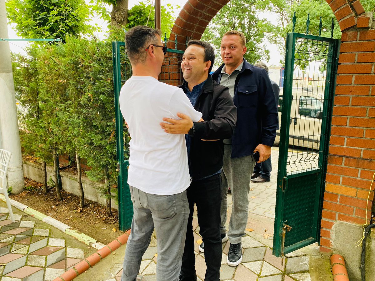 Tuğba ve Cengiz çiftinin evlatları Ahmet Burak’ın sünnet merasimine katıldık.
Kendisine sağlıklı, huzurlu bir ömür diliyor; ailesini tebrik ediyoruz.