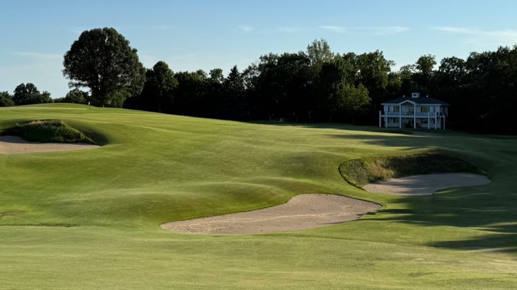 Culver has to be the coolest 9 holer in the country 👌🏼